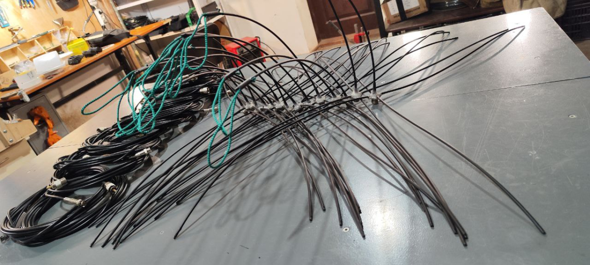 Зовнішня виносна антена Павук для рацій Motorola VHF