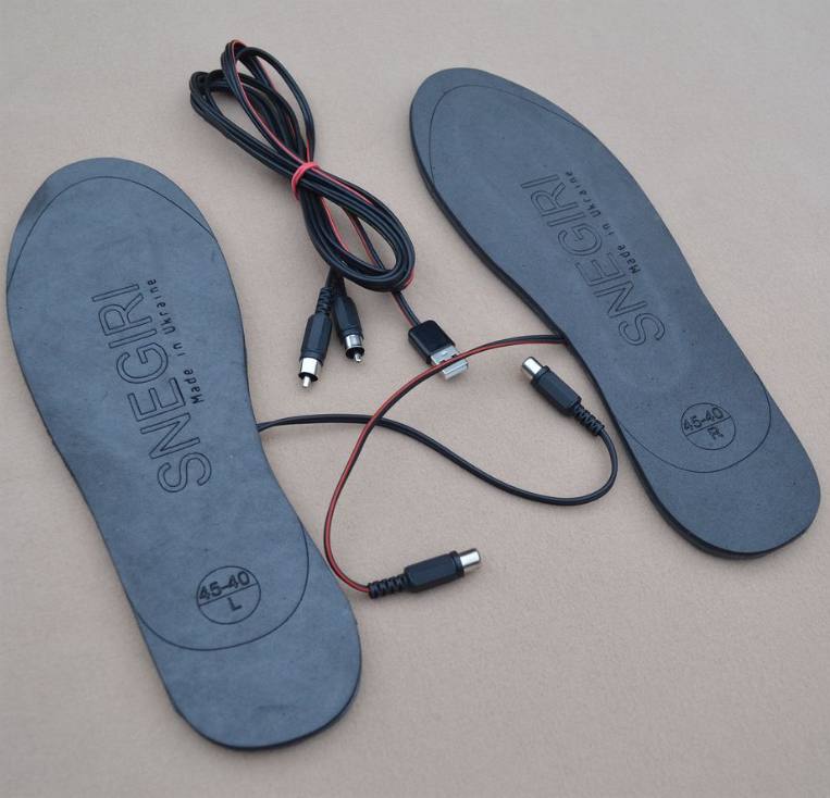 Устілки з підігрівом (45-40р) + дроти USB (1 вихід)